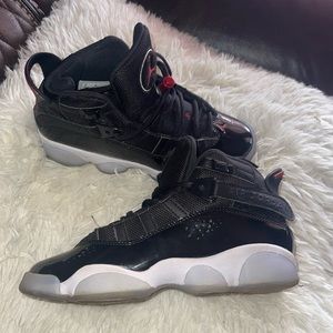Boys size 5Y Jordans